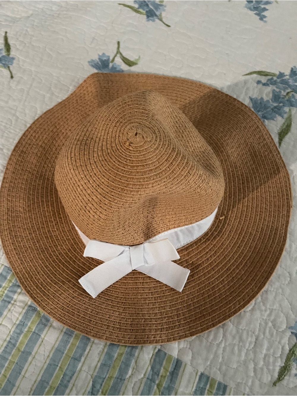 Old Navy Kids Brown Straw Sun Hat with White Bow Trim